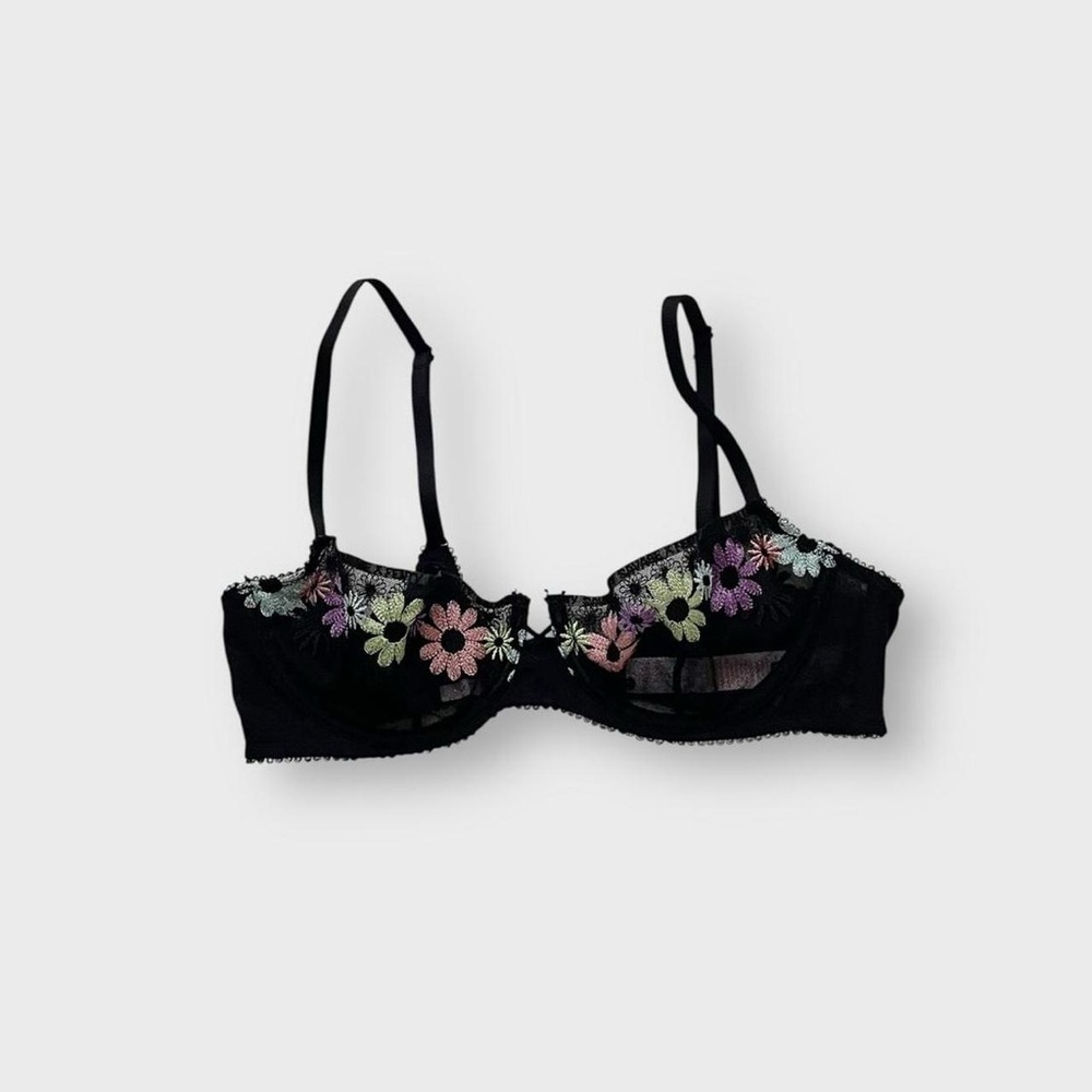 Floral Embroidered Black Bra